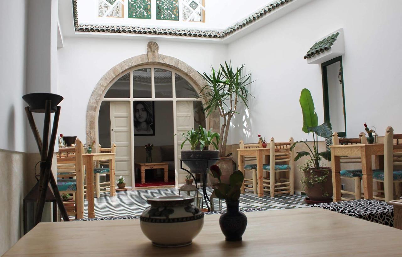 Jennat El Mossafir-riad Prive Avec Services Riad Essaouira